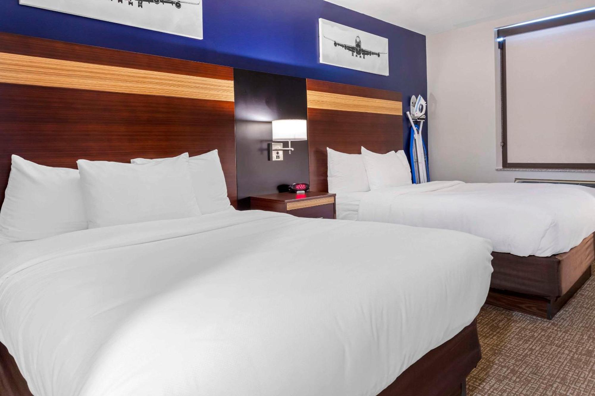 Avion Inn Near Lga Airport, Ascend Hotel Collection Ню Йорк Екстериор снимка